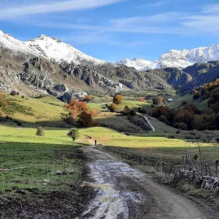 Daire Rurales La Laguna Somiedo *