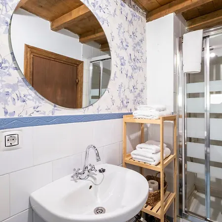 Rurales La Laguna Somiedo Daire *