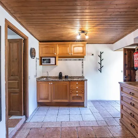Apartment Rurales La Laguna Somiedo